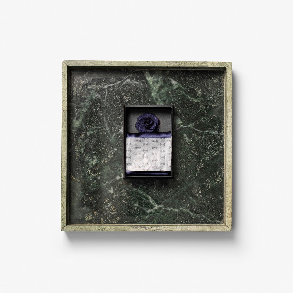 Solid Hankie & Lapel Pin With Giftbox — Marine